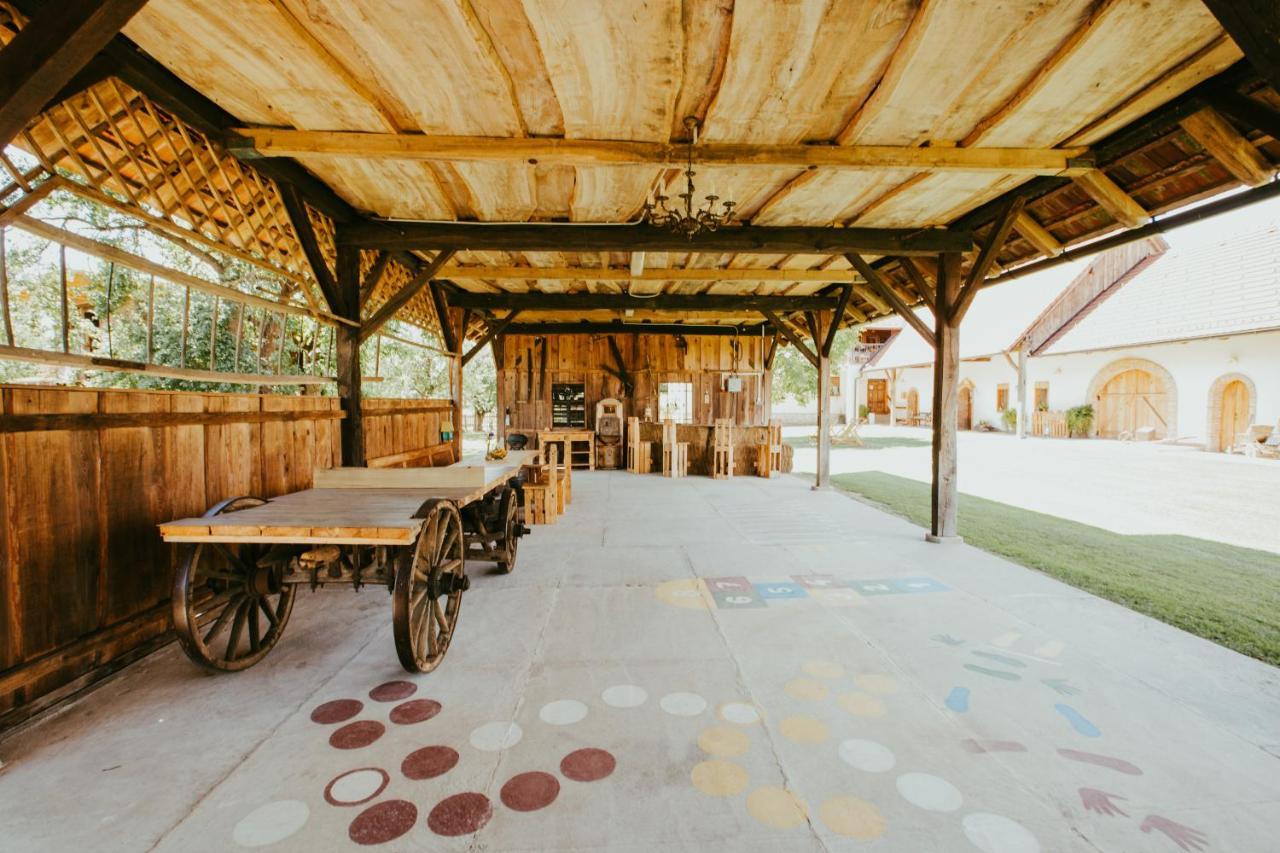 Treehouse Drevesna Hiska Strkovo Gnezdo Ranc Jures Ξενοδοχείο Ljutomer Εξωτερικό φωτογραφία