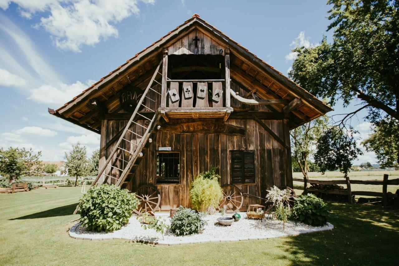 Treehouse Drevesna Hiska Strkovo Gnezdo Ranc Jures Ξενοδοχείο Ljutomer Εξωτερικό φωτογραφία
